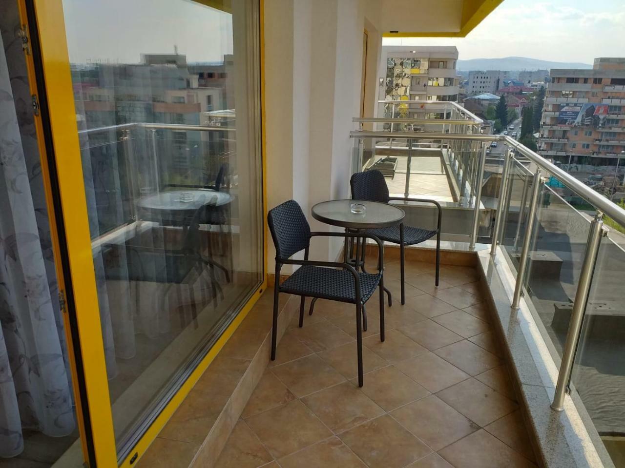 Downtown "Rendez-Vous" Luxury Διαμέρισμα Μπακάου Εξωτερικό φωτογραφία